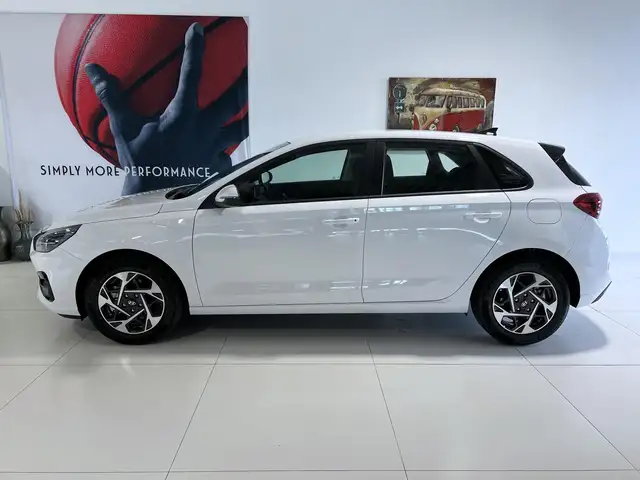 Hyundai I30 view 3