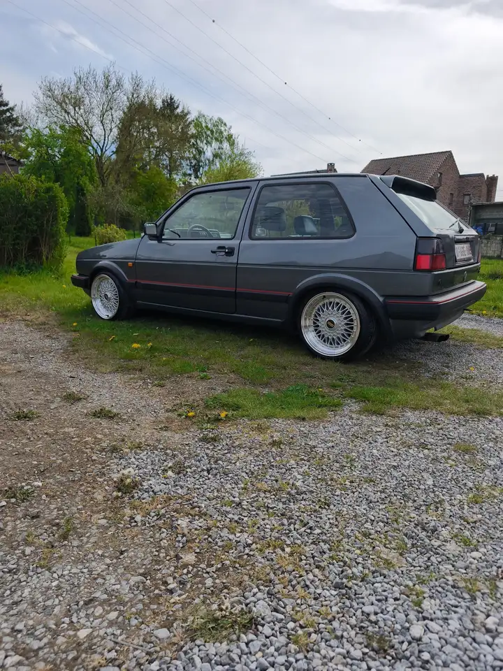 Volkswagen Golf GTI 1.8i-16V, foto 1