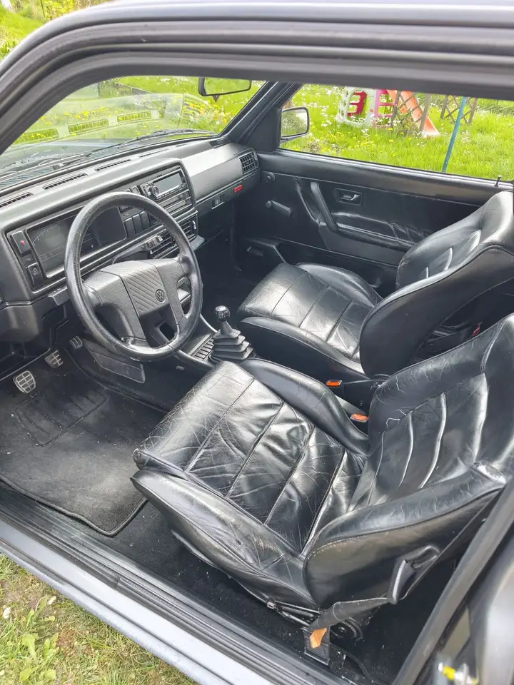 Volkswagen Golf GTI 1.8i-16V, foto 4