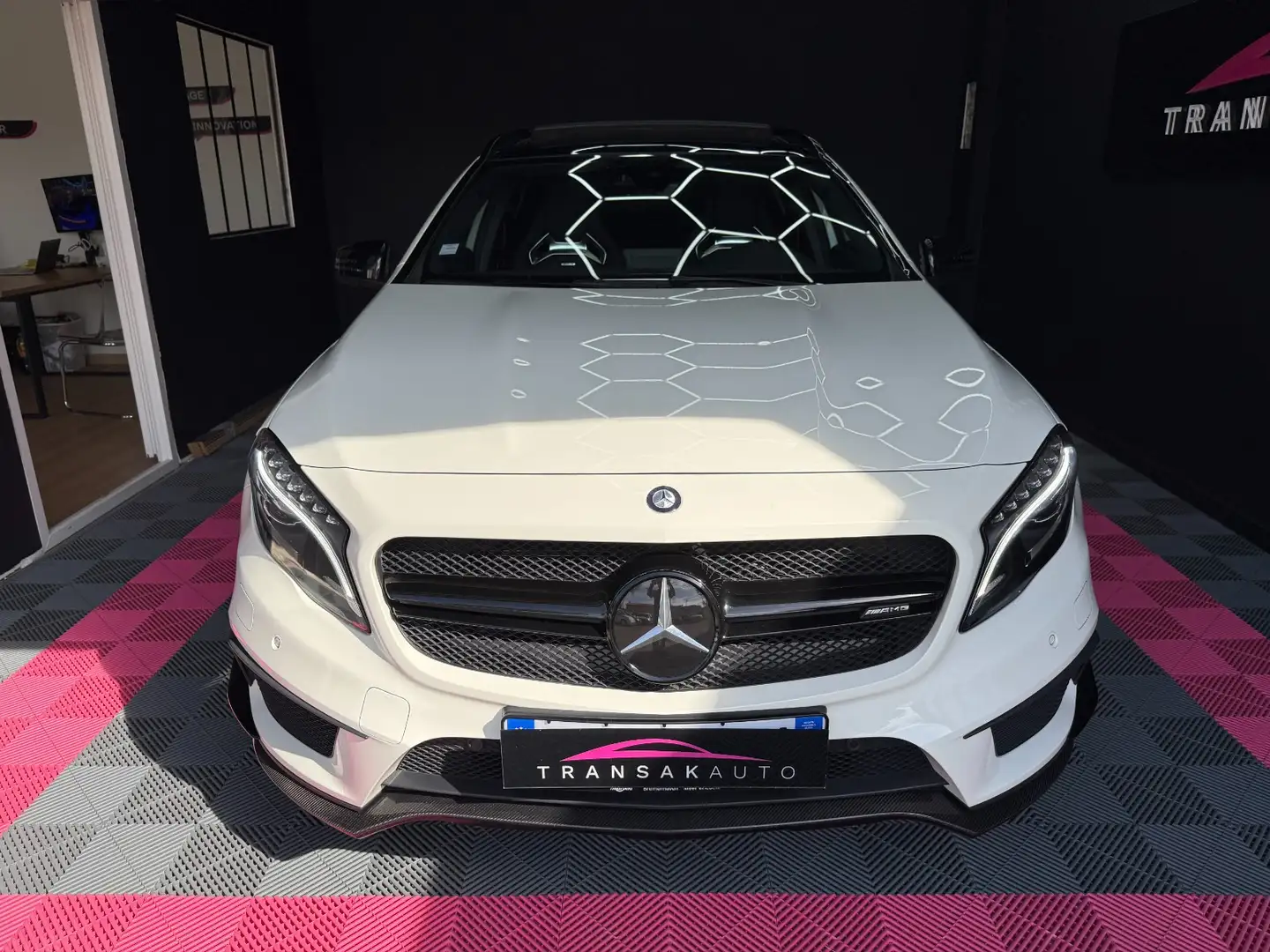 Mercedes-Benz Mercedes-AMG A Wit - 2