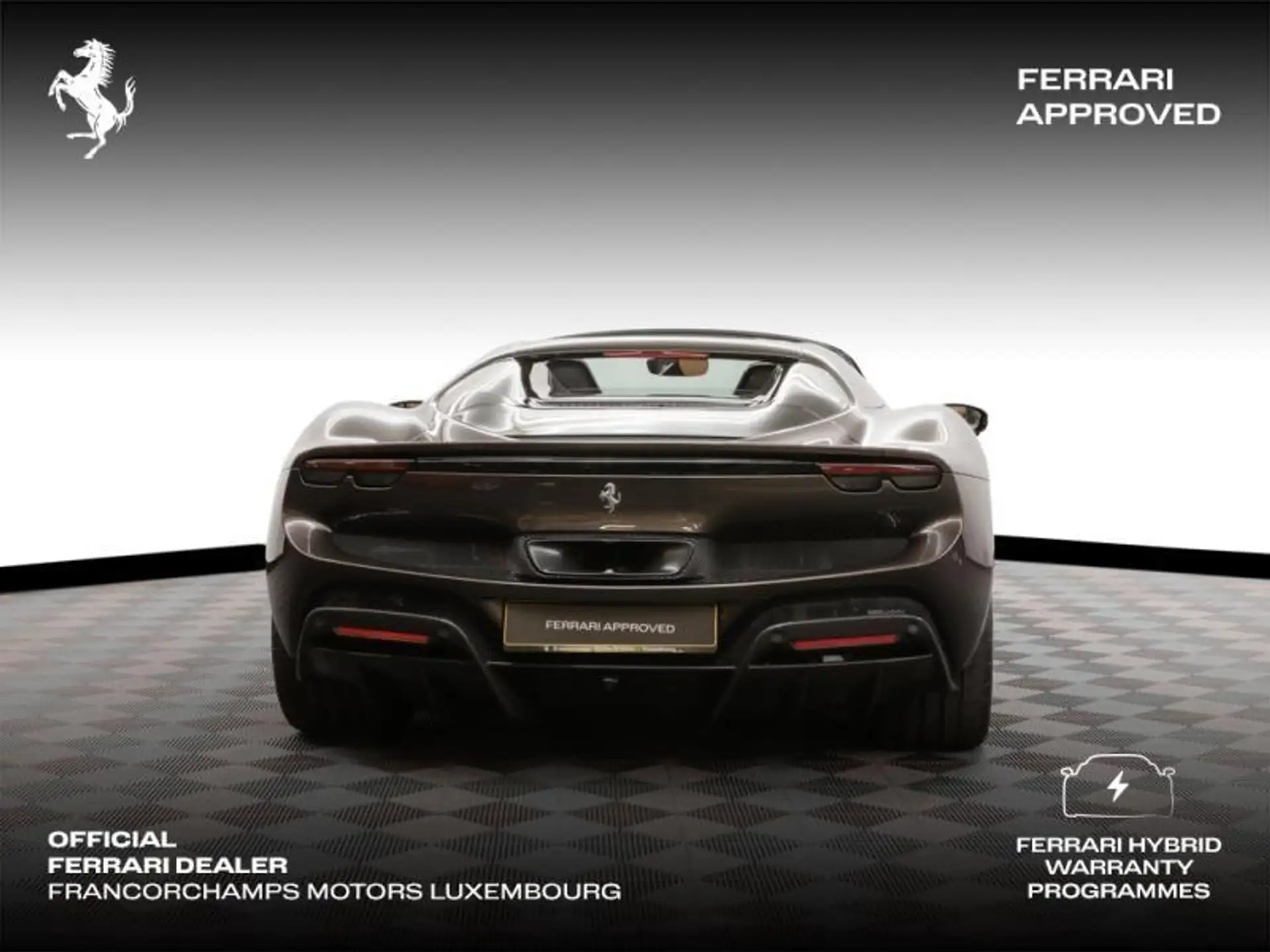 페라리 296 GTS 2025 건메탈 사진 4