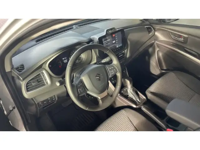 Suzuki SX4 S-Cross view 8