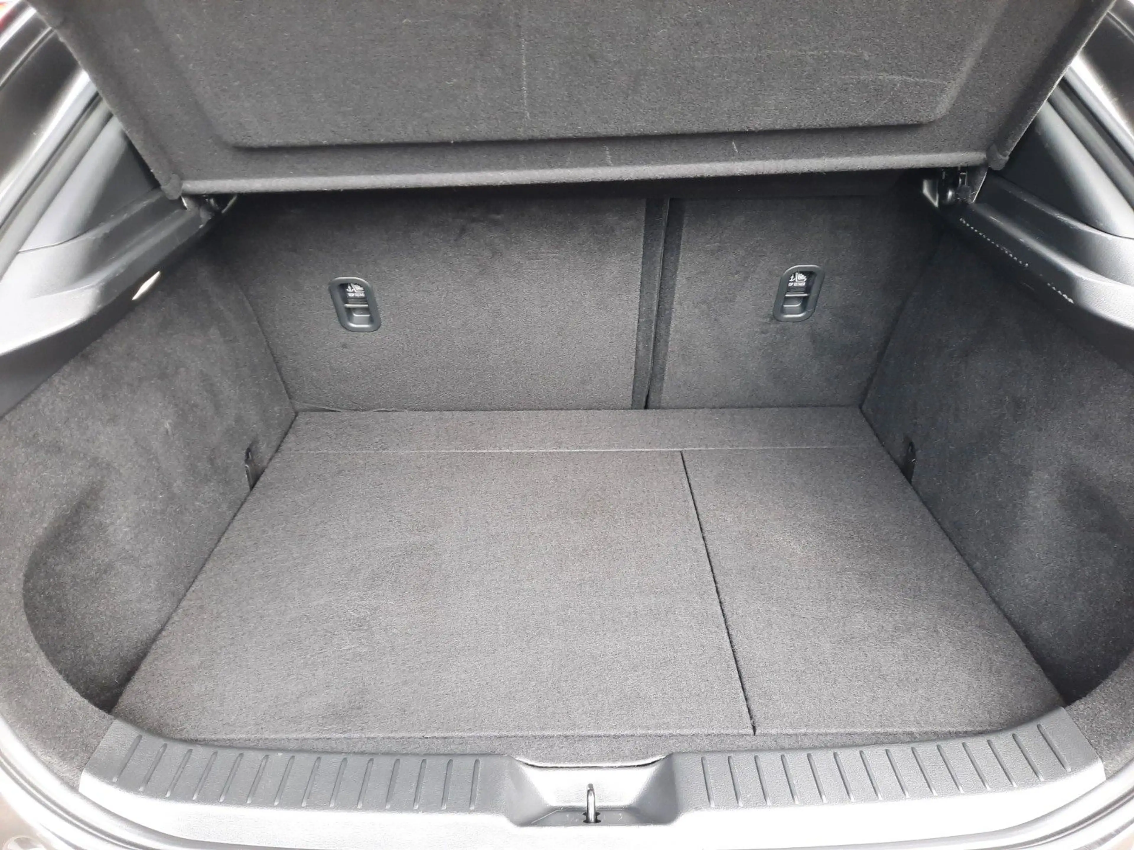 Mazda CX-30 e-SKYACTIV X 186 6AT Takumi SUNR BLOP AHK — photo 10