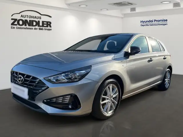 Hyundai i30 1.5 T GDi Edition 30 /Automatik / Kamera /