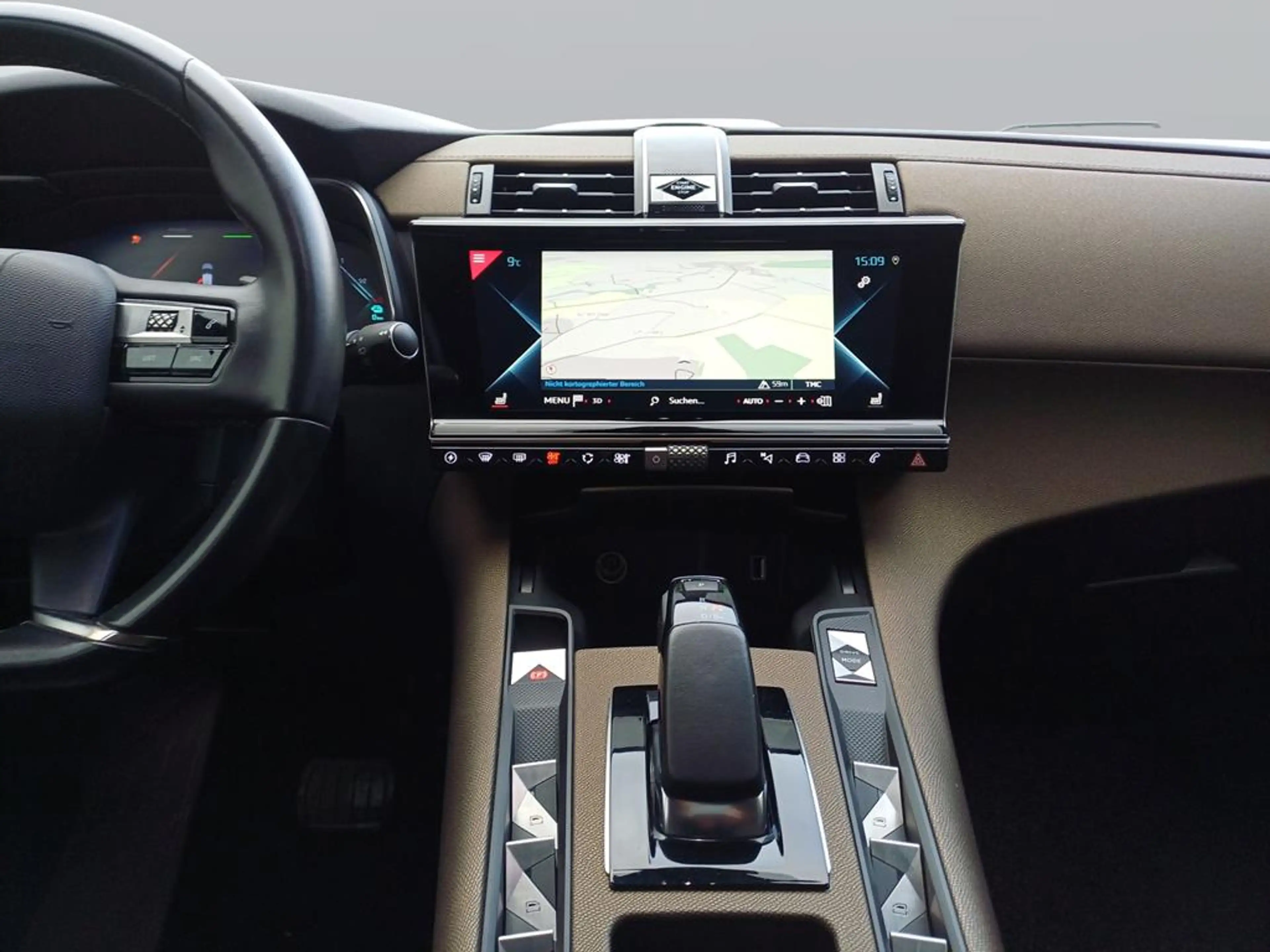 DS Automobiles DS 7 Crossback DS7 E-Tense 225 kW Bastille + 4x2 — photo 11