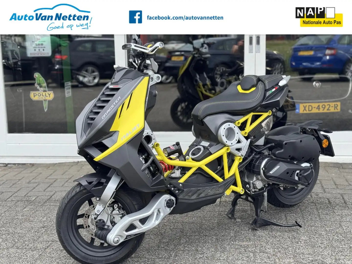 Italjet Dragster 200, Akrapovic uitlaat, Malossi koppeling Zwart - 1