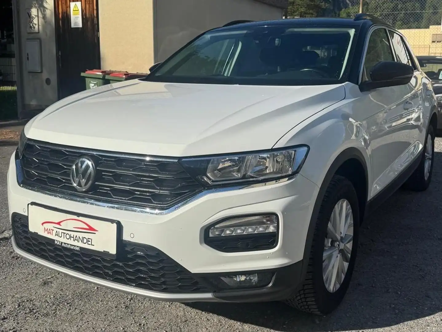 Volkswagen T-Roc 1,0 TSI Design /ACC/Lane Assist/SHZ/Carplay/ Weiß - 1