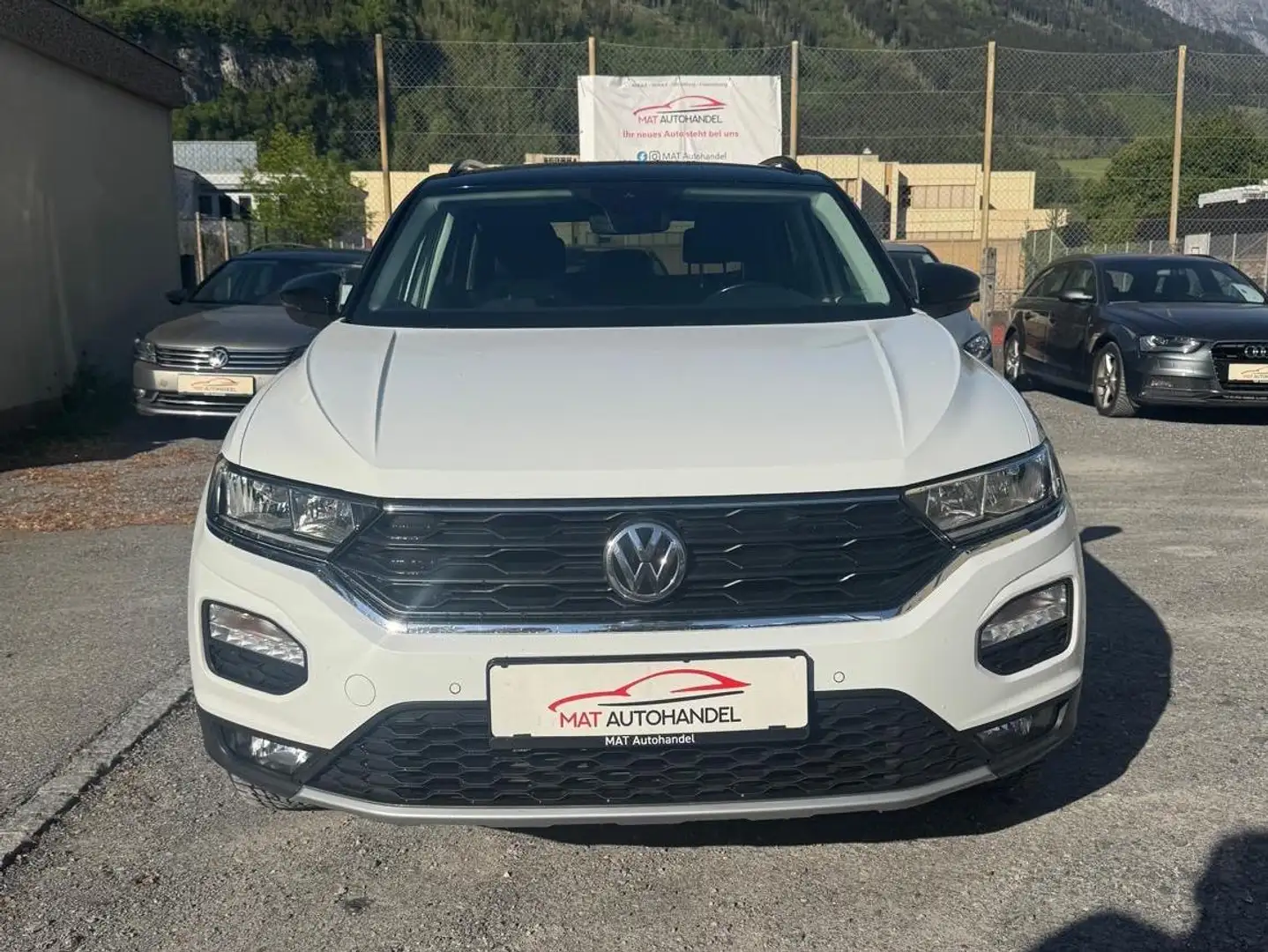 Volkswagen T-Roc 1,0 TSI Design /ACC/Lane Assist/SHZ/Carplay/ Weiß - 2