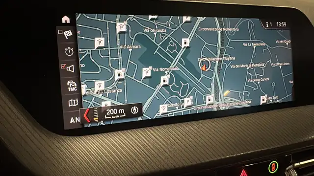 BMW 1 Series view 23