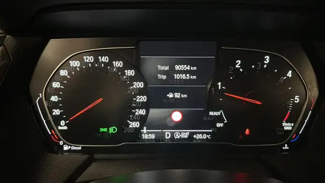 BMW 1 Series view 24