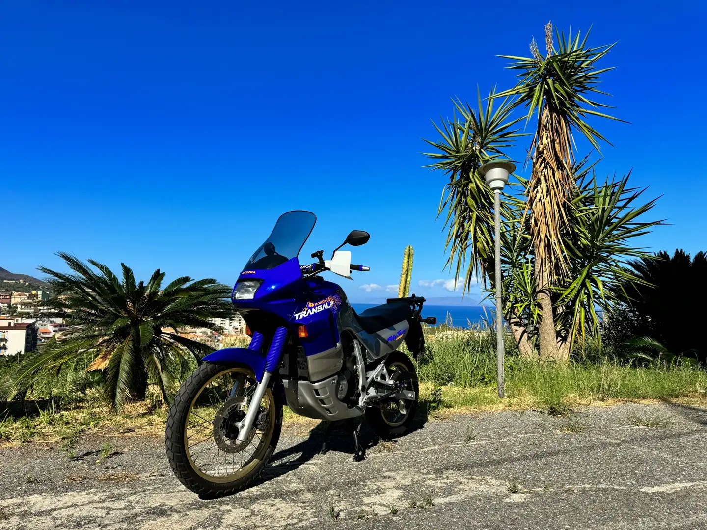 Honda Transalp 600 anno ‘91 originale in ogni sua parte Azul - 1