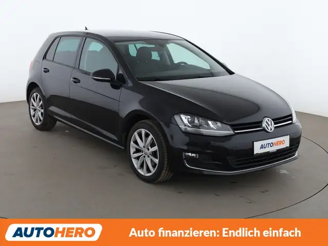 Volkswagen Golf view 8