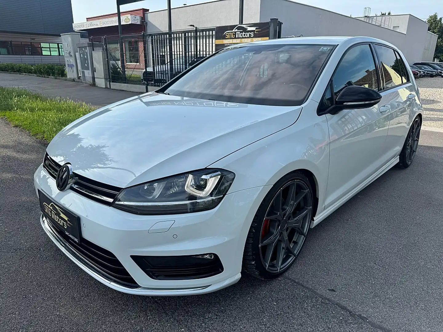 Volkswagen Golf Highline 2,0 BMT TDI DSG Weiß - 2