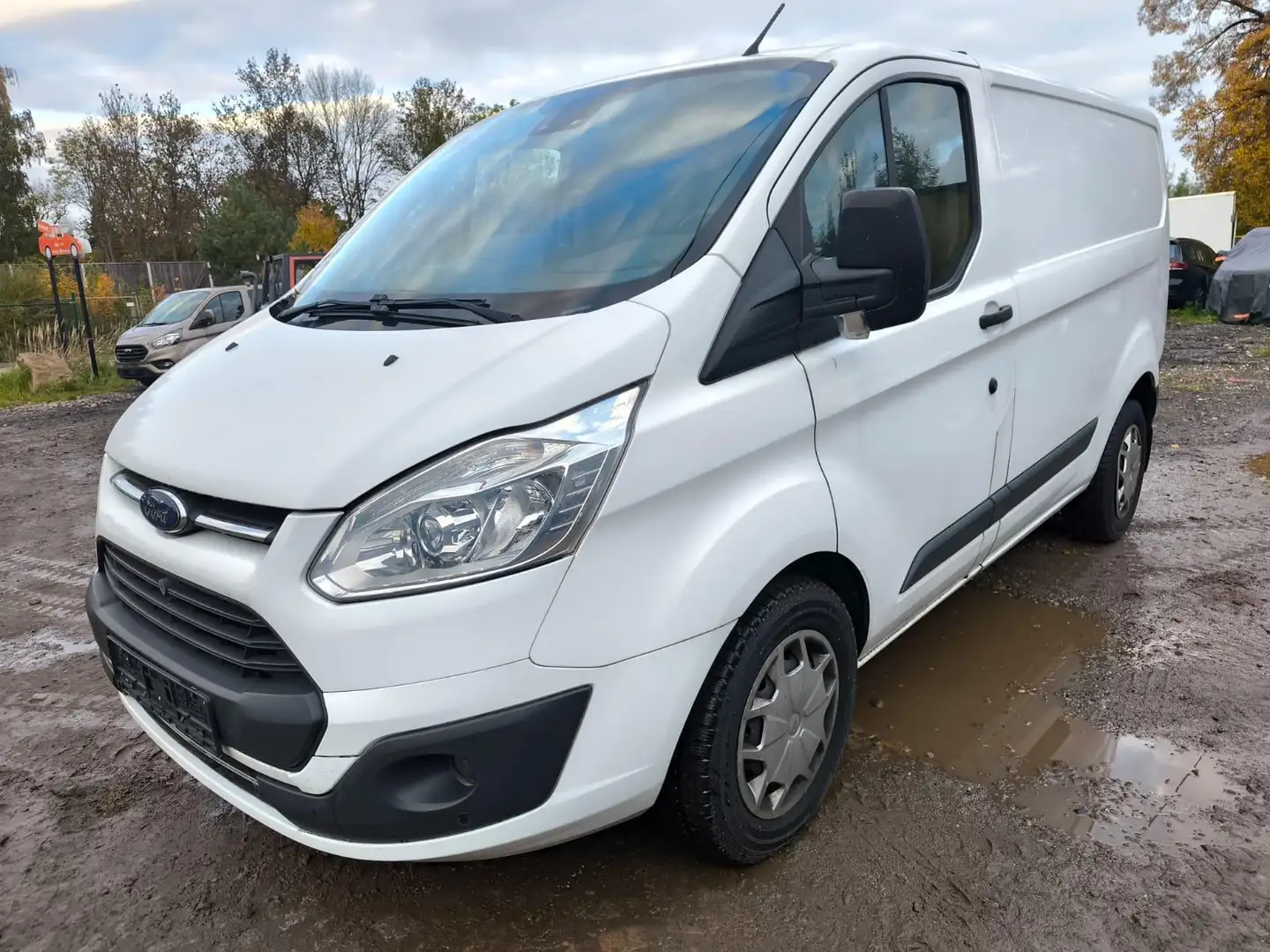 Ford Transit Custom 270 2.0 Automat TDCi Motorschaden Weiß - 1