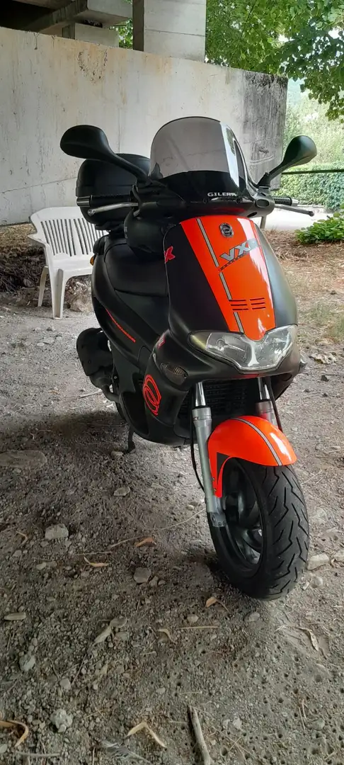 Gilera Runner 180 Oranžová - 1