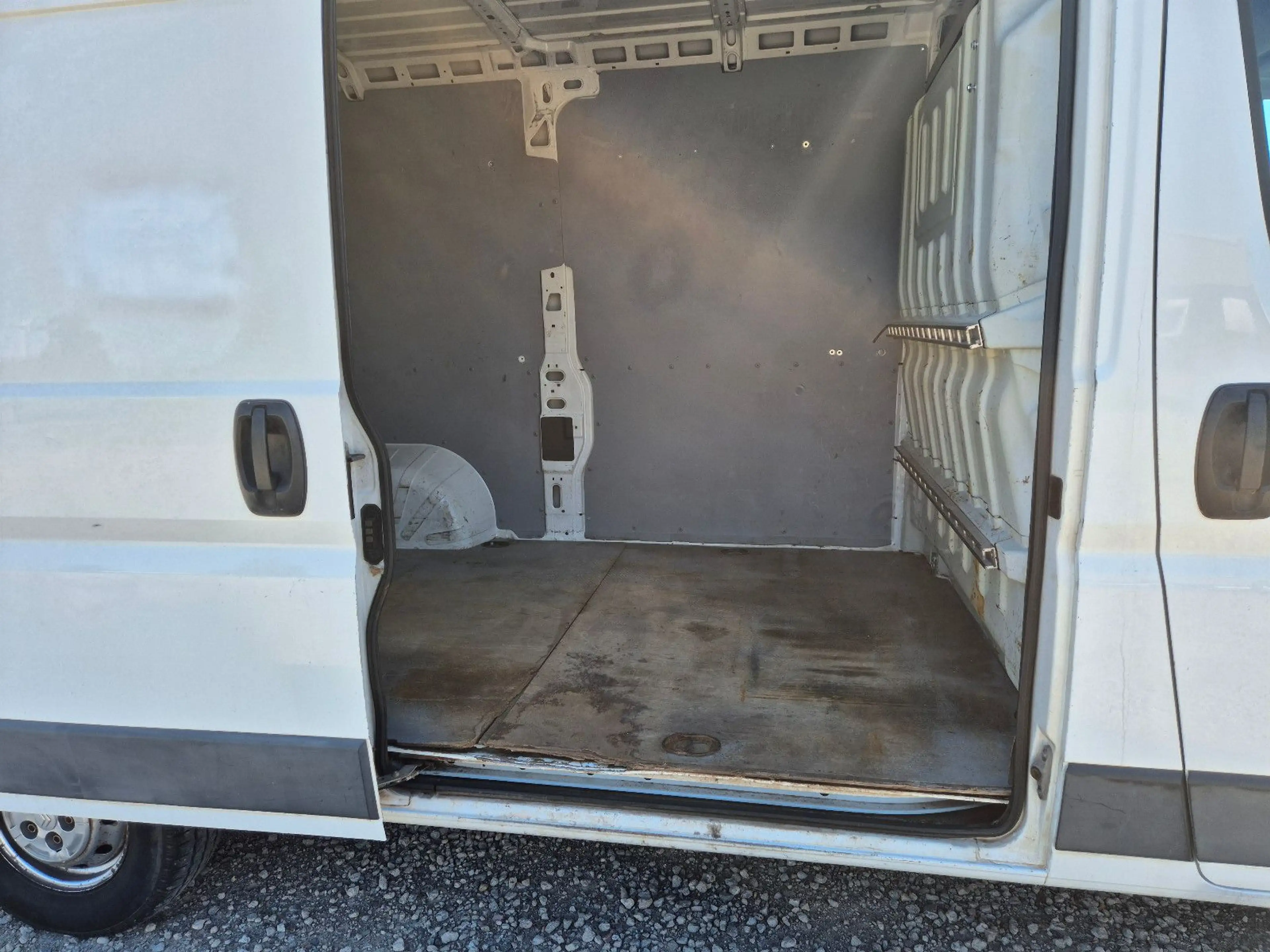 Citroen Jumper Grossraumkasten 33 L2H2 HDi 120 — photo 19