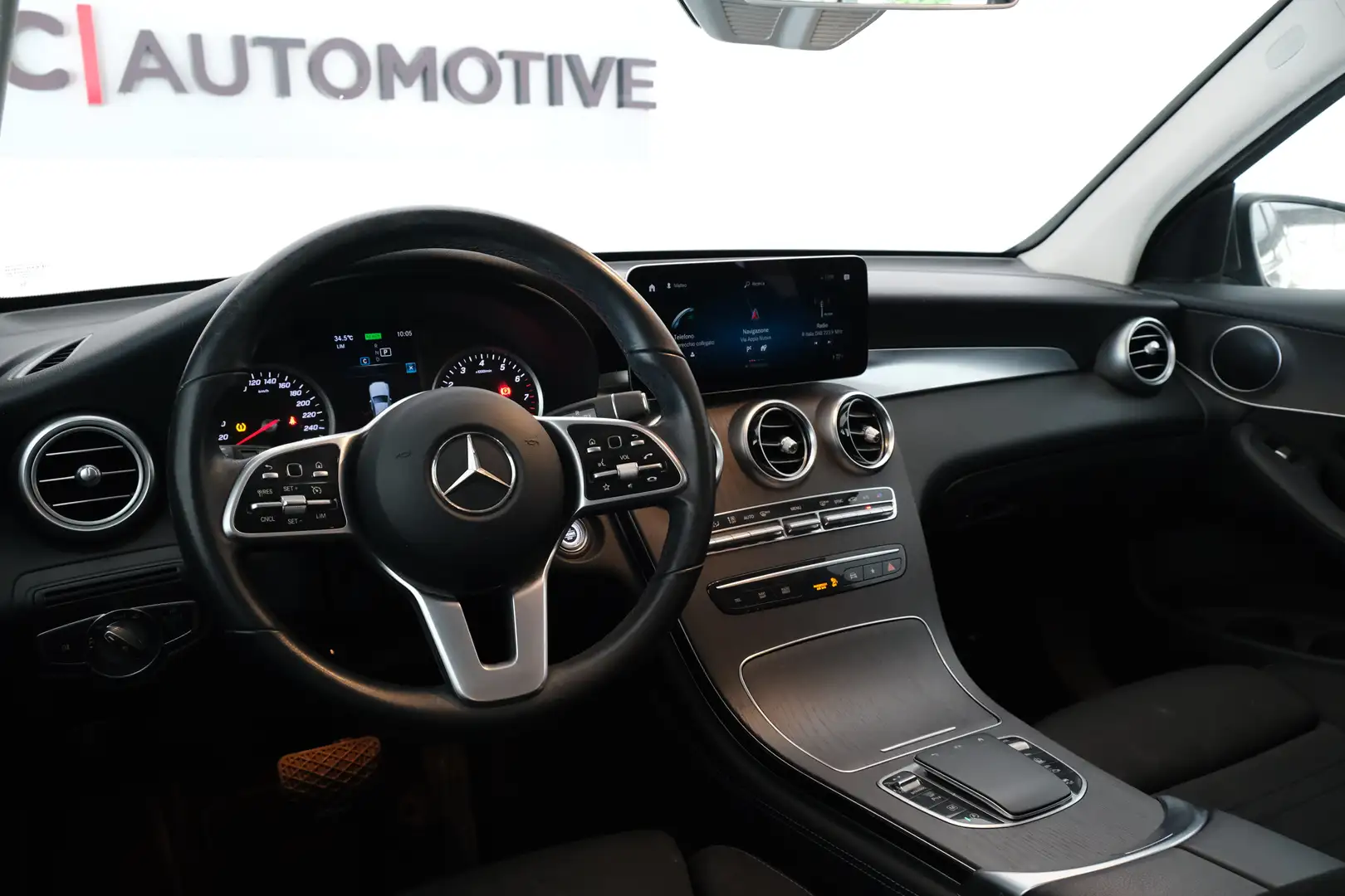 Mercedes-Benz GLC 300 SPORT 4MATIC MHEV 258cv Grijs - 2