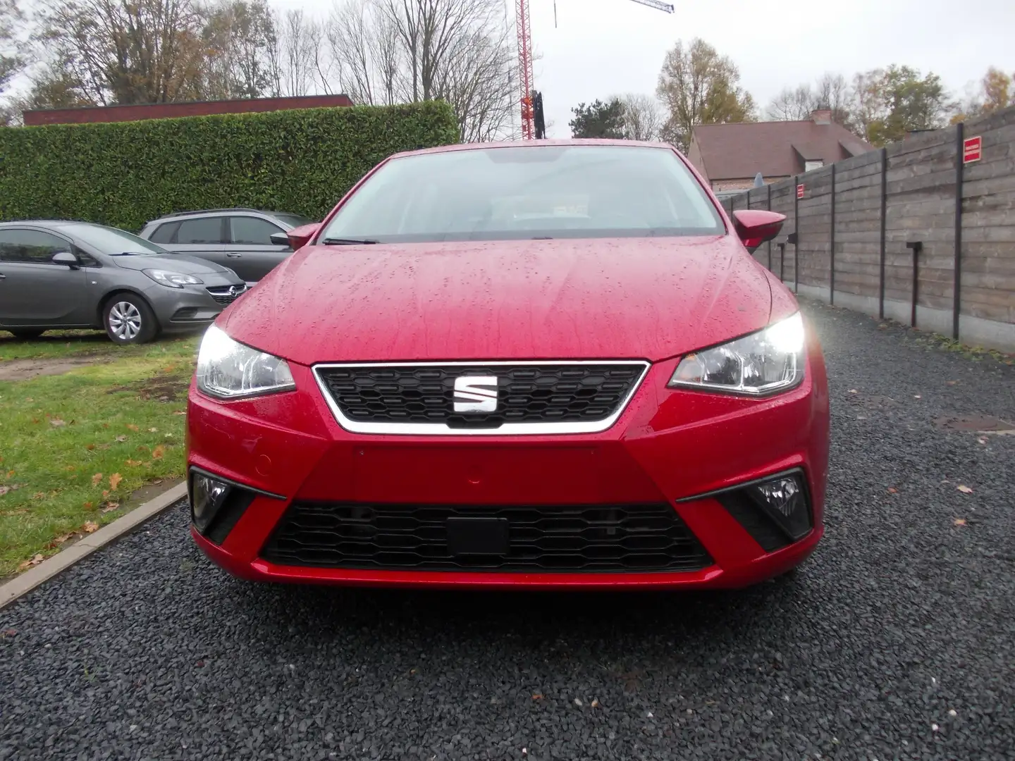 SEAT Ibiza Ibiza 1.0 TSI Style NAVI-CRUISE-DAB Rood - 2