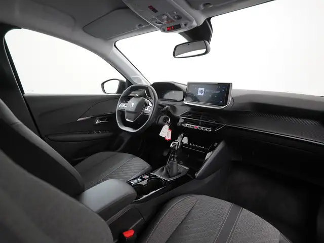 Peugeot 208 view 2