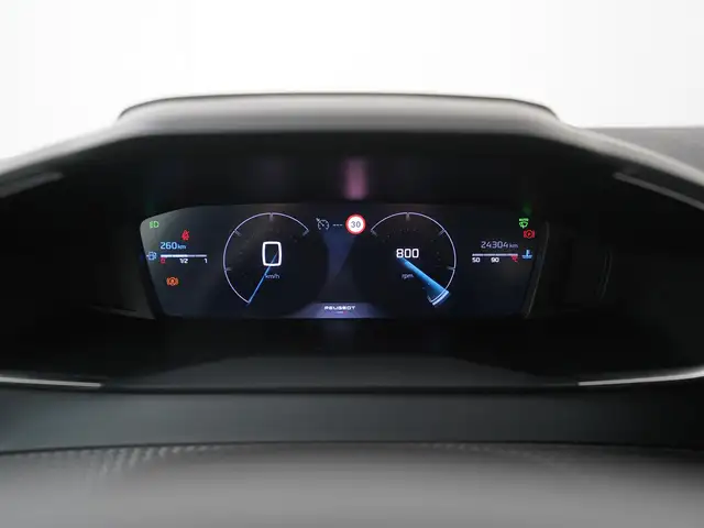 Peugeot 208 view 8