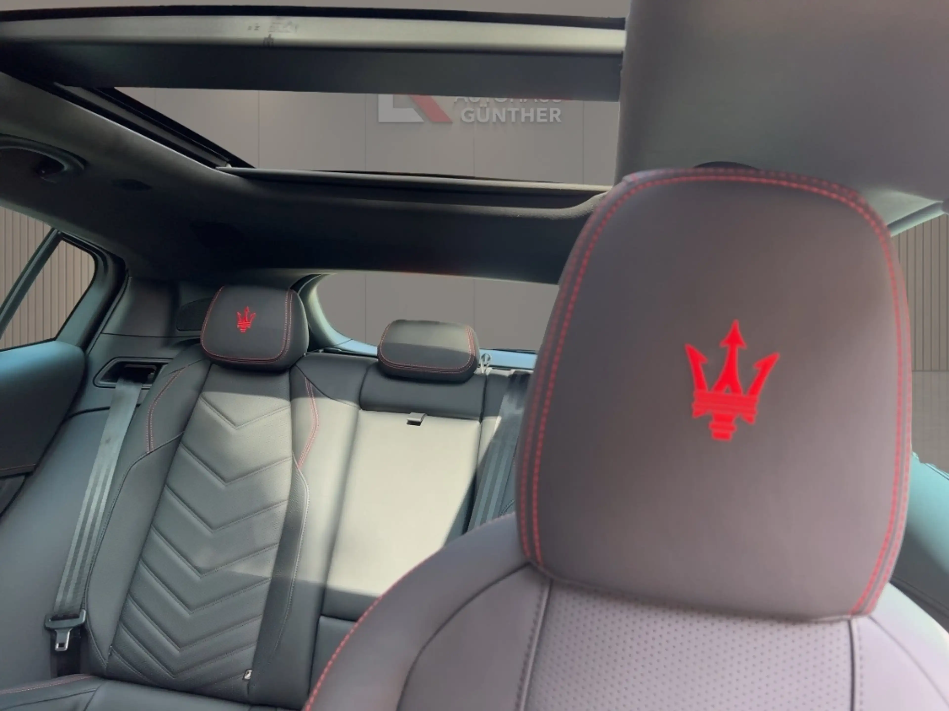 Maserati Grecale Trofeo AWD 530PS-FACELIFT-MJ27!-NEU-Voll — photo 14