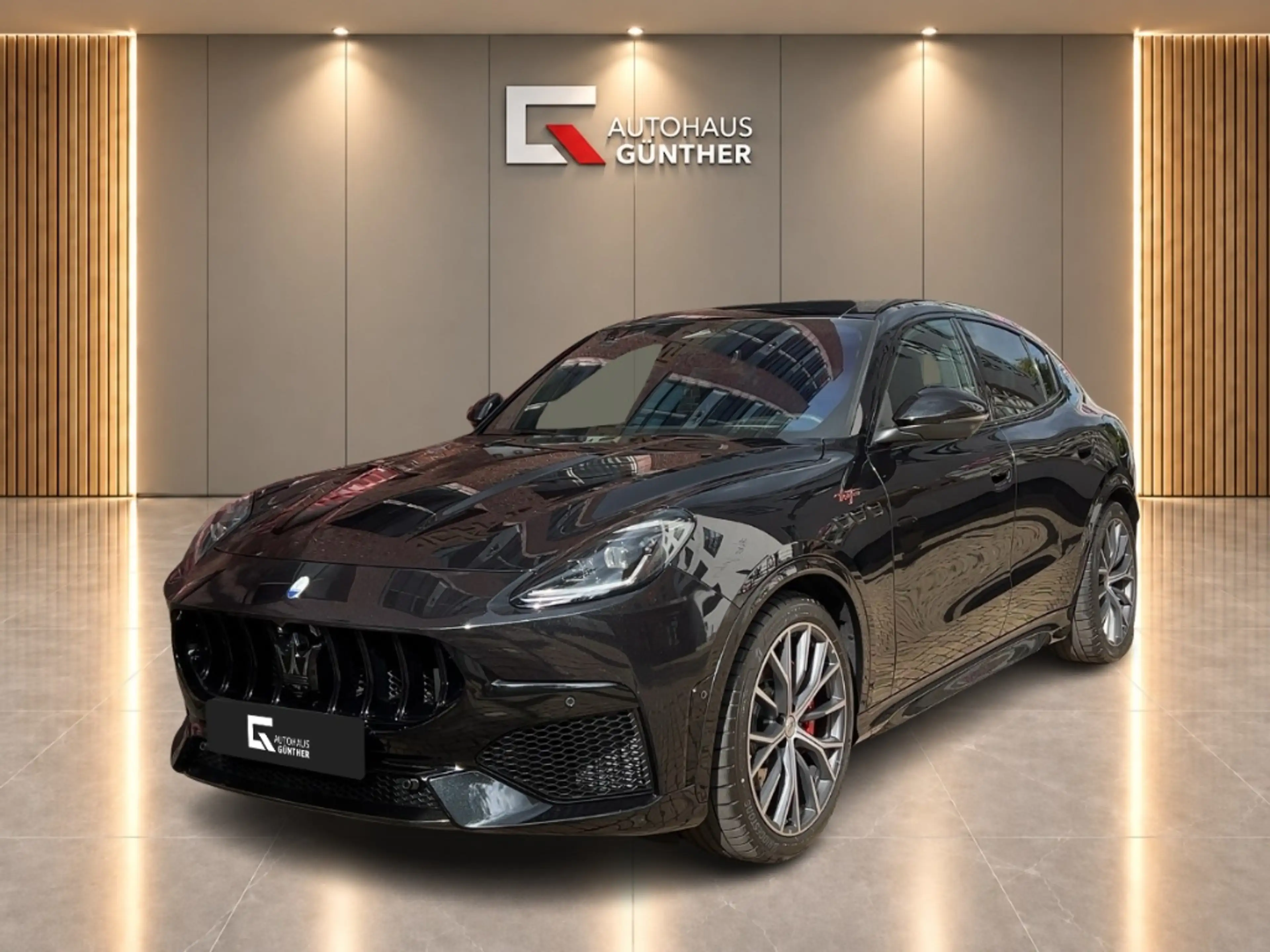Maserati Grecale Trofeo AWD 530PS-FACELIFT-MJ27!-NEU-Voll