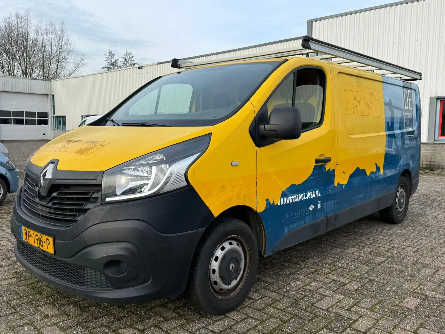 Renault Trafic 1.6 dCi T29 L2H1 Générique BUS DEFECT - 1