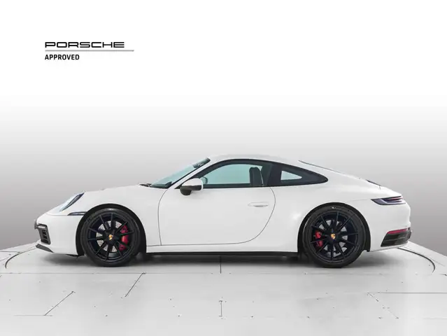 Porsche 911 view 2