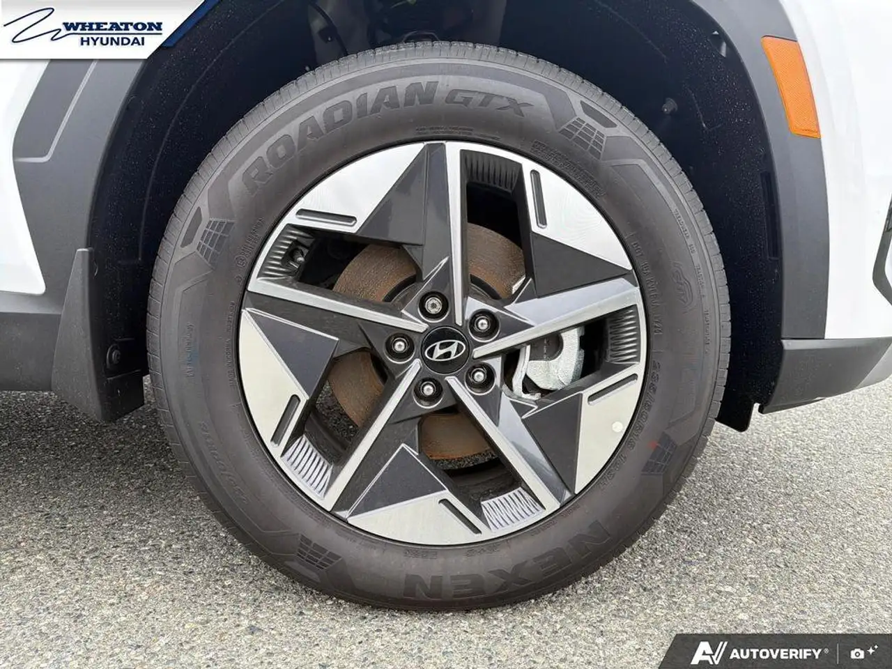 Hyundai TUCSON снимка Hyundai TUCSON