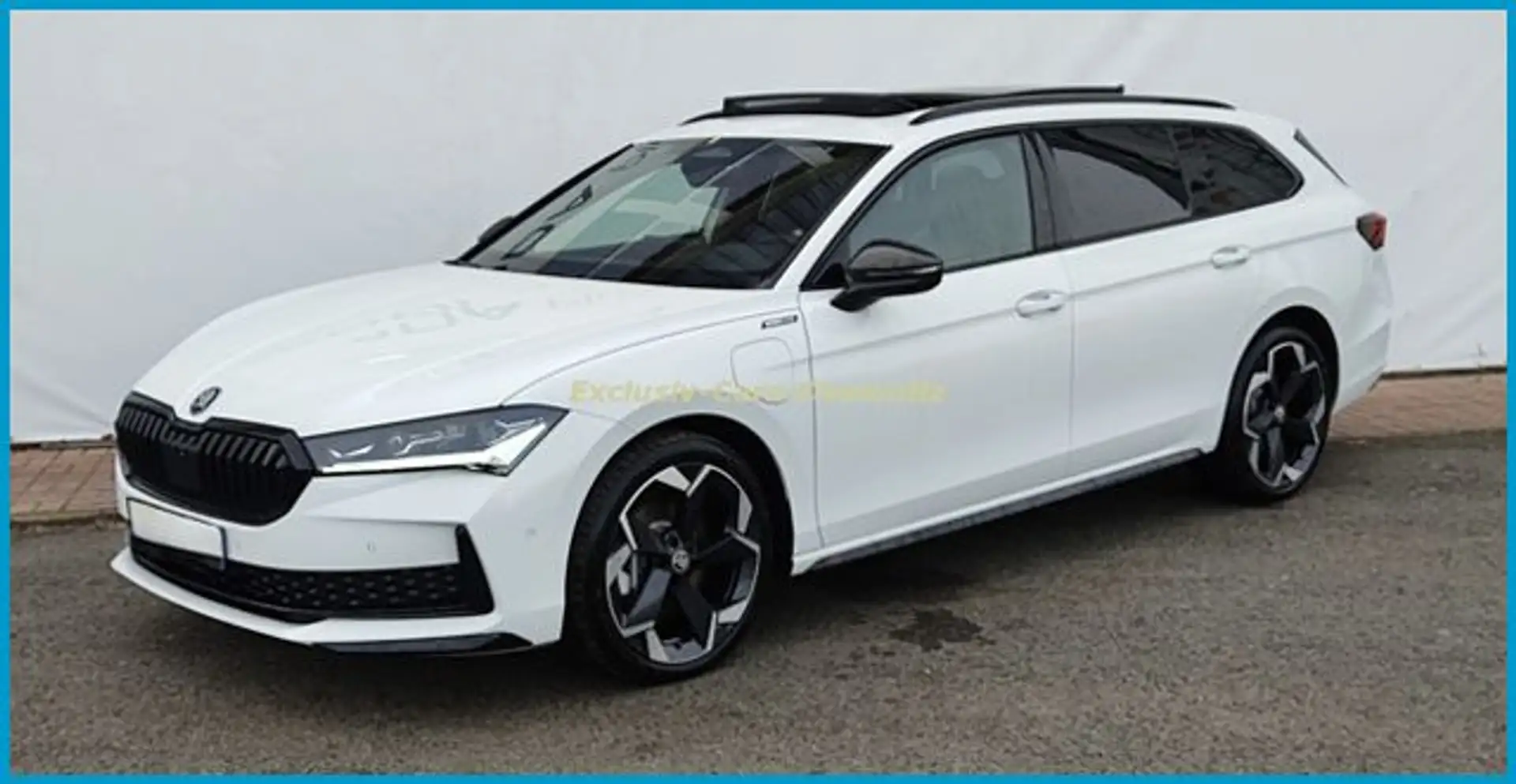 Skoda Superb Combi 1.5iV Sportline AHK Pano Gar. 01/30 1.5 TSI Weiß - 2