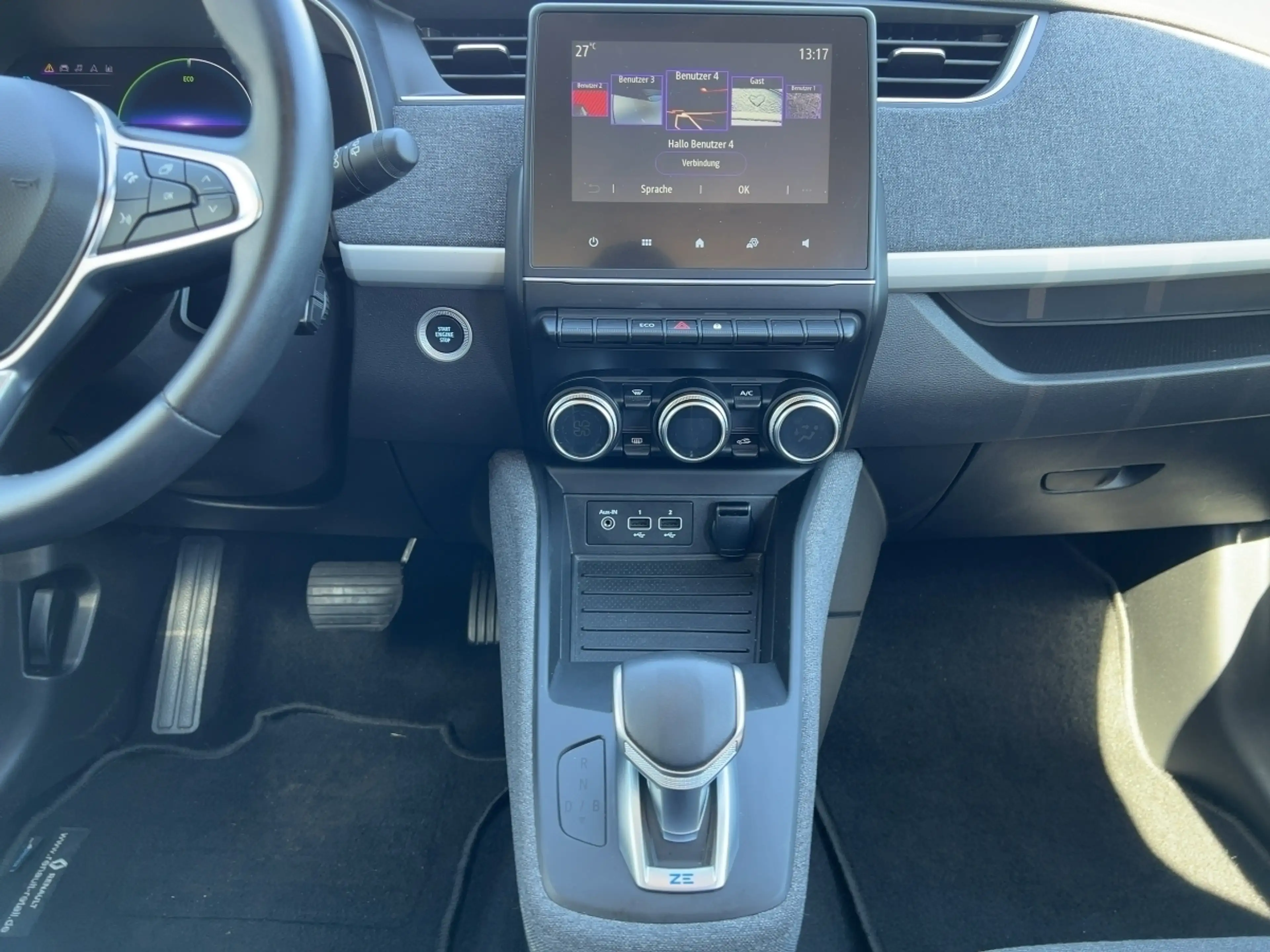 Renault ZOE EXPERIENCE R110 50kWh CCS RÜCKFAHRKAMERA — photo 12