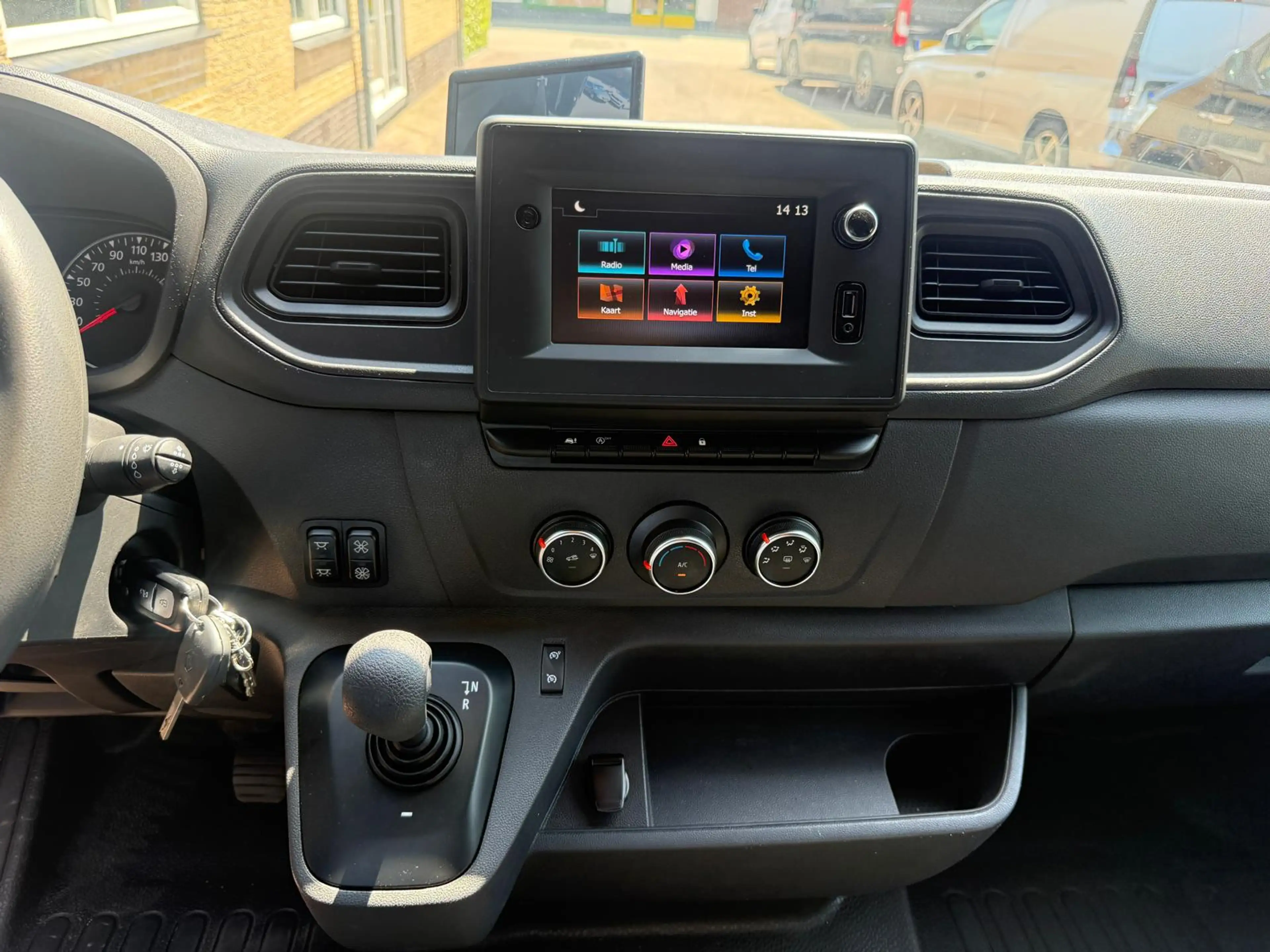Renault Master STX S3 Paardenwagen Automaat Hengsten uitvoering N — photo 11
