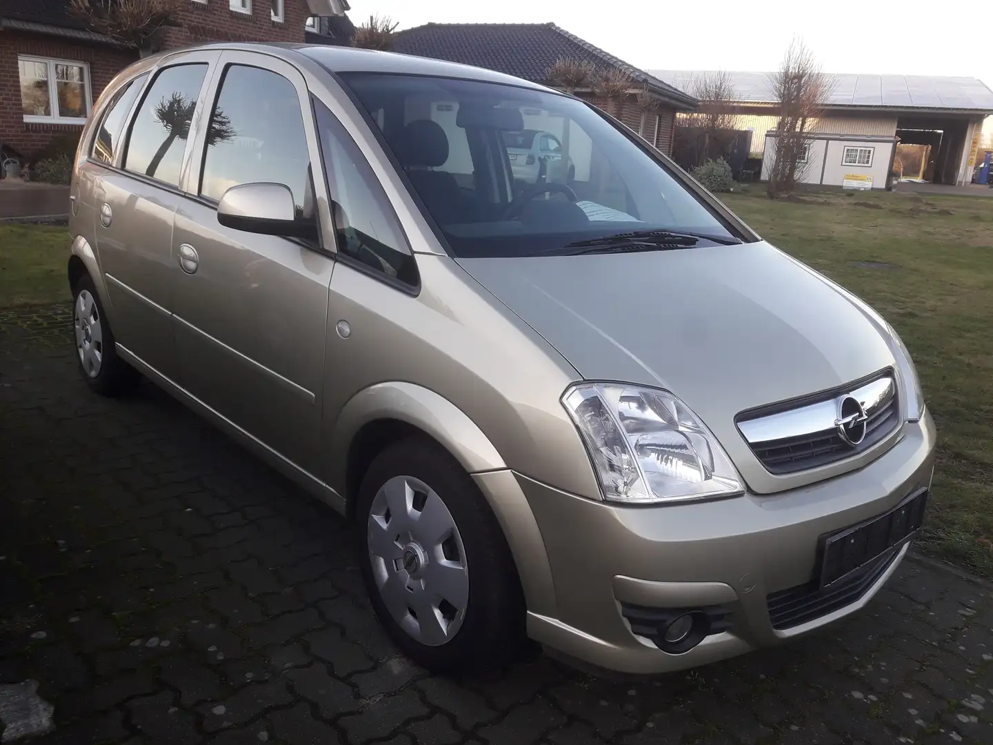 Opel Meriva "CATCH ME" 1,6 Easytronic +Navi+Tempo+Nebel+++ Beige - 2