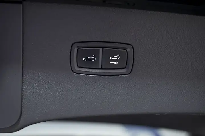 Porsche Cayenne 2023, foto 36