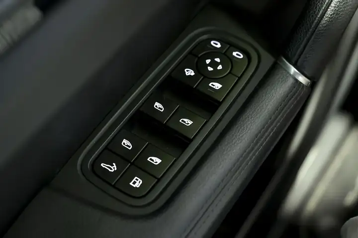 Porsche Cayenne 2023, foto 22