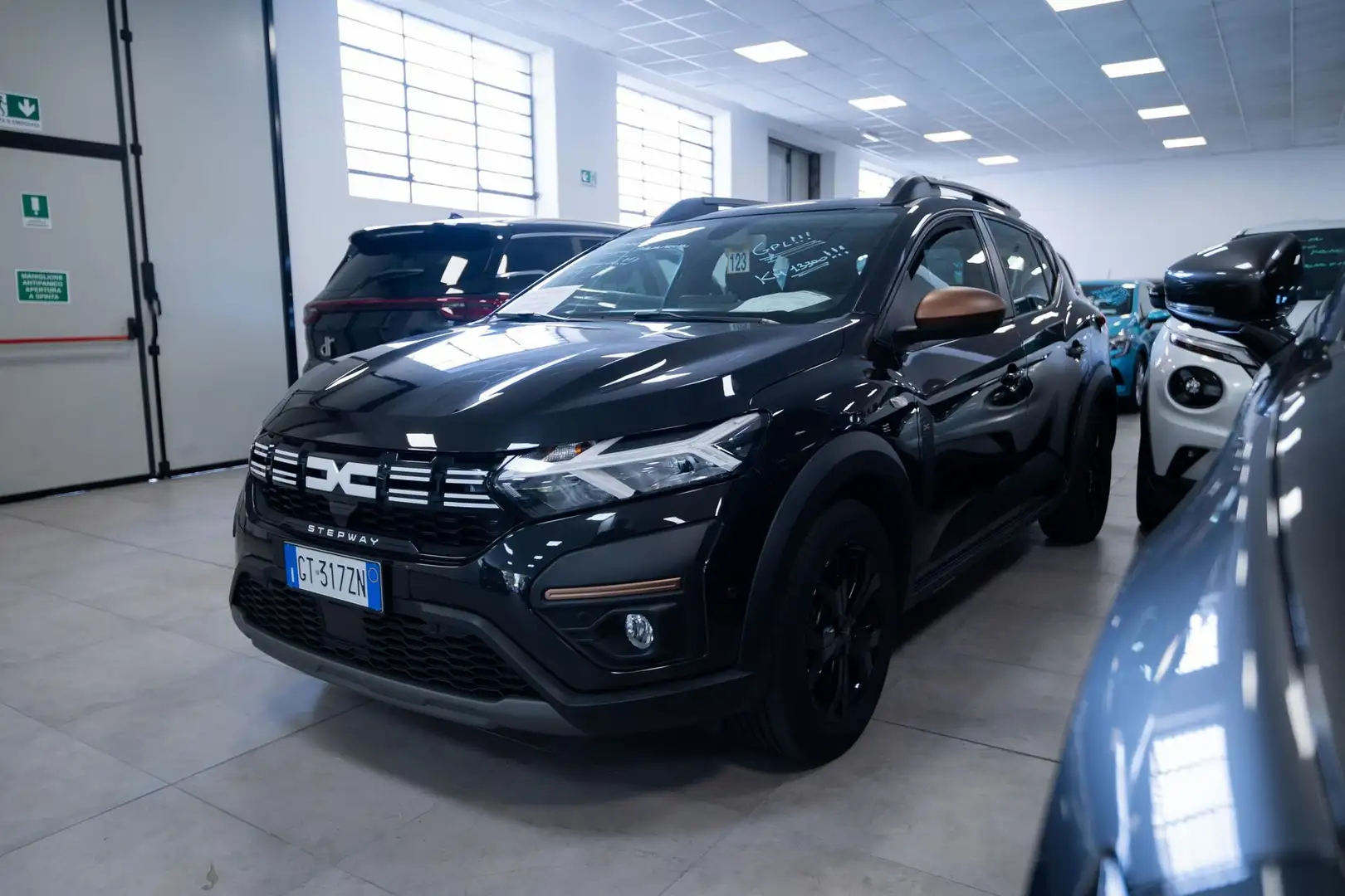 Dacia Sandero 1.0 tce Extreme Up Eco-g 100cv - 1