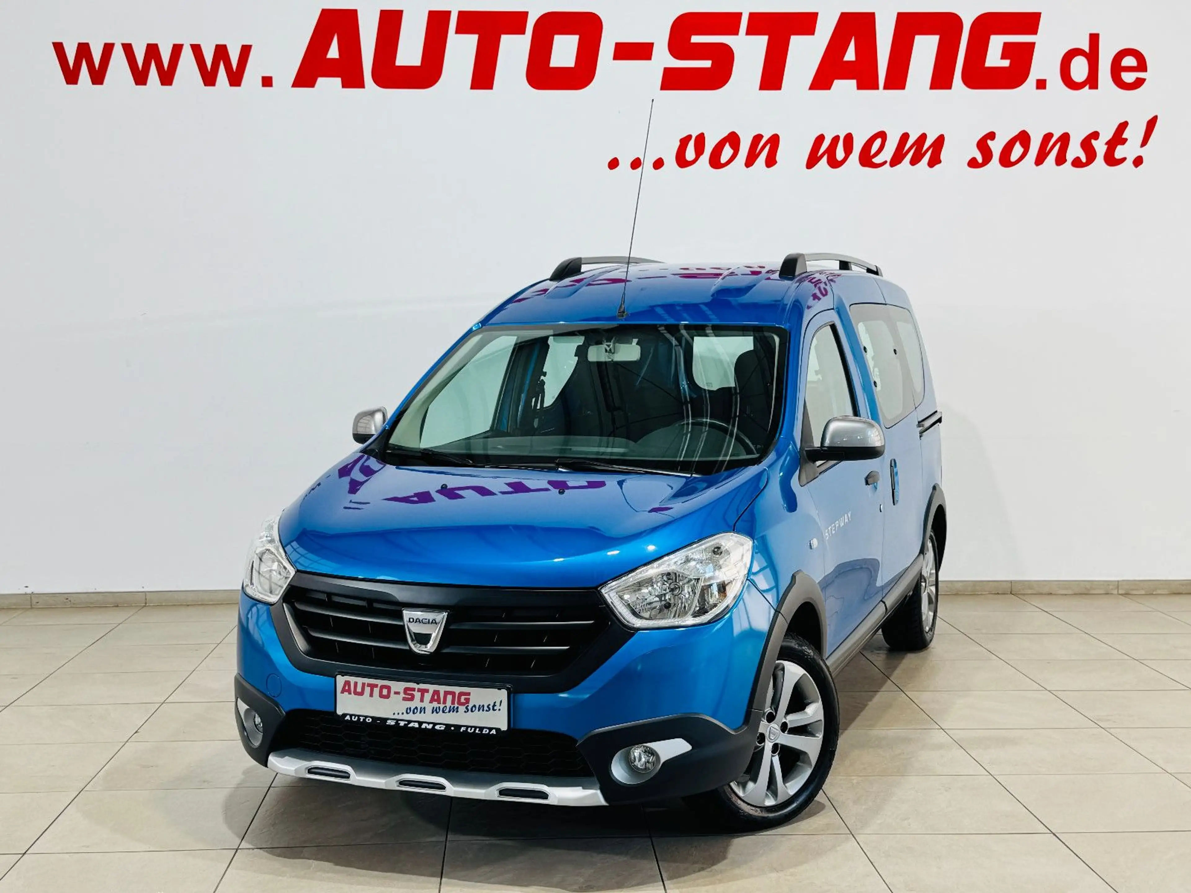 Dacia Dokker Stepway*HECKFLÜGEL+ALLWETTER+NAVI+1.HAND* — photo 2