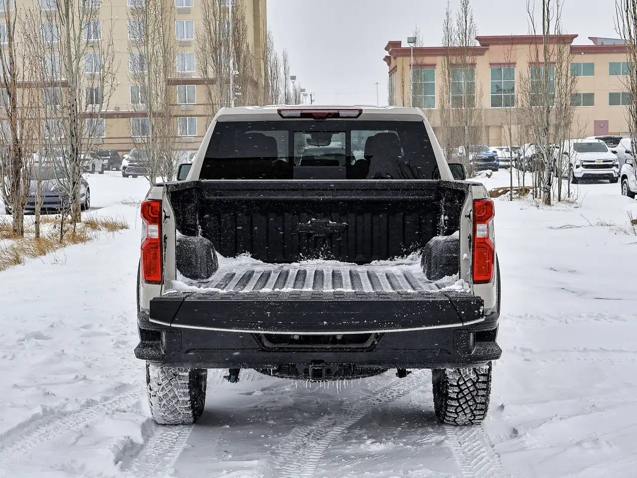 Chevrolet Silverado 1500 снимка Chevrolet Silverado 1500