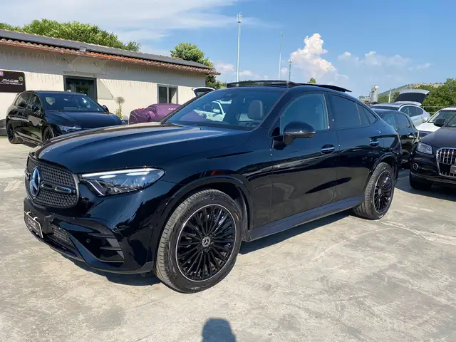 Mercedes-Benz GLC view 5