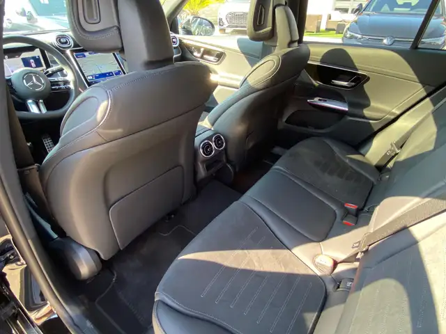 Mercedes-Benz GLC view 10