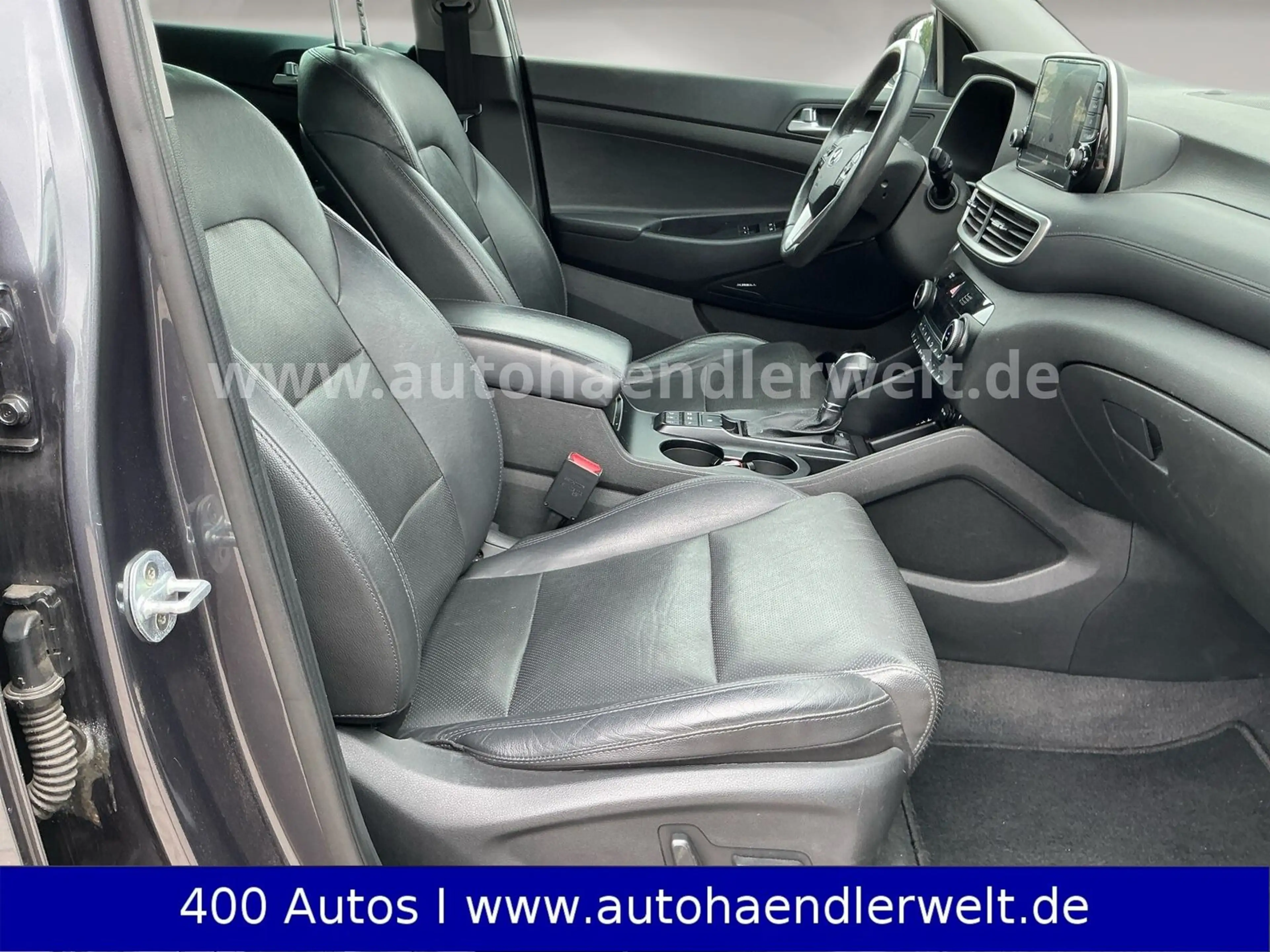 Hyundai TUCSON 2.0 CRDi Automatik Premium 4WD — photo 13