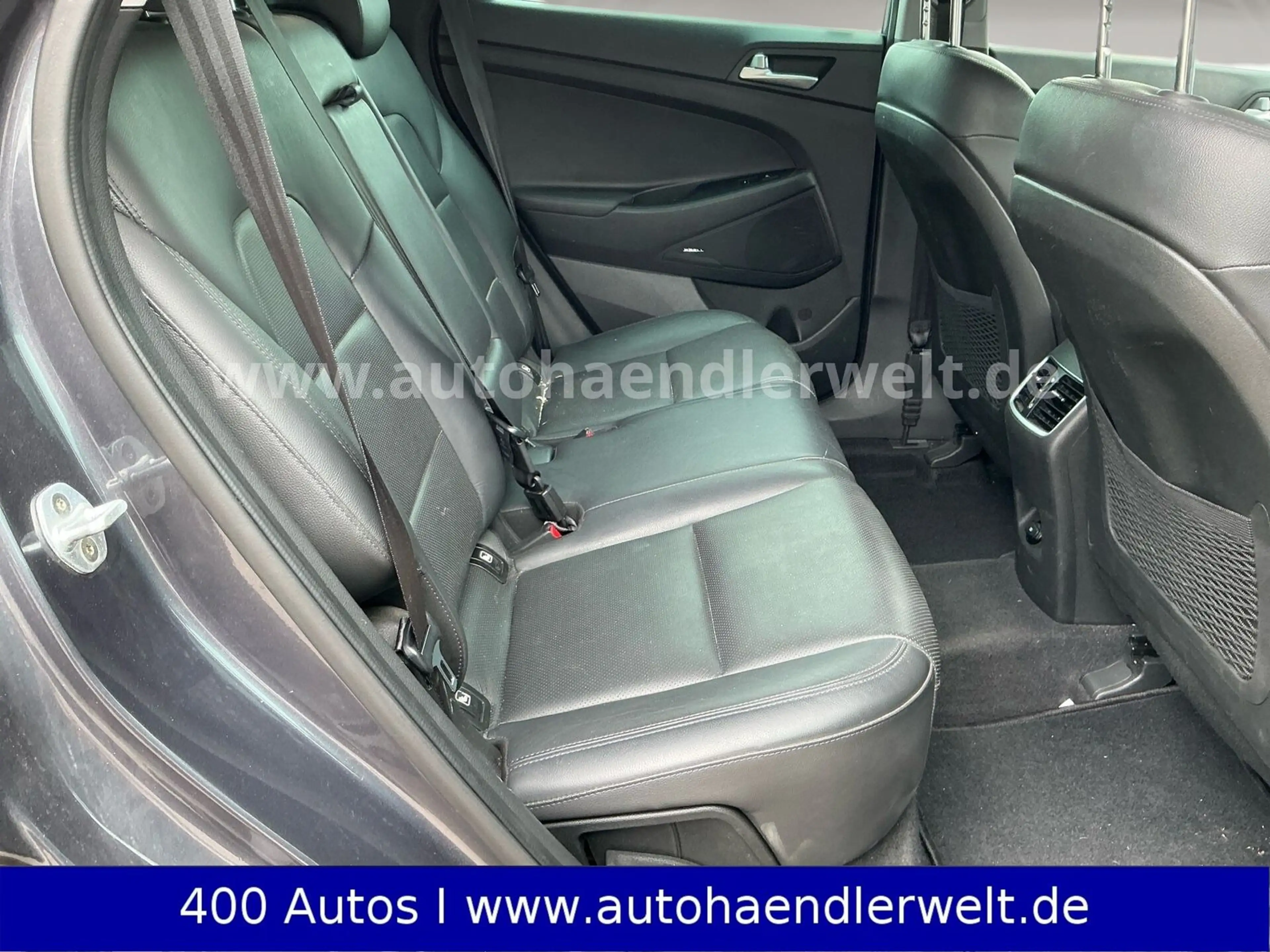Hyundai TUCSON 2.0 CRDi Automatik Premium 4WD — photo 12