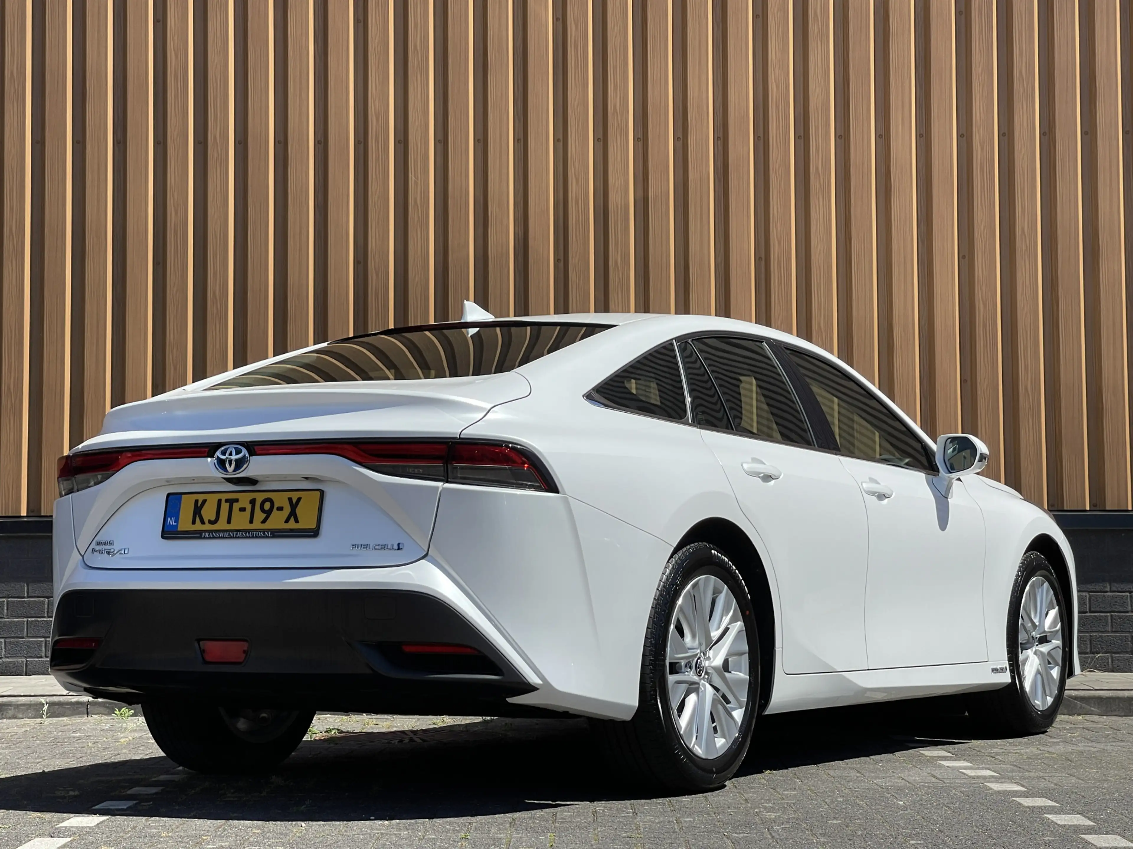 Toyota Mirai Dynamic | Apple Carplay | Android Auto | Keyless G — photo 5
