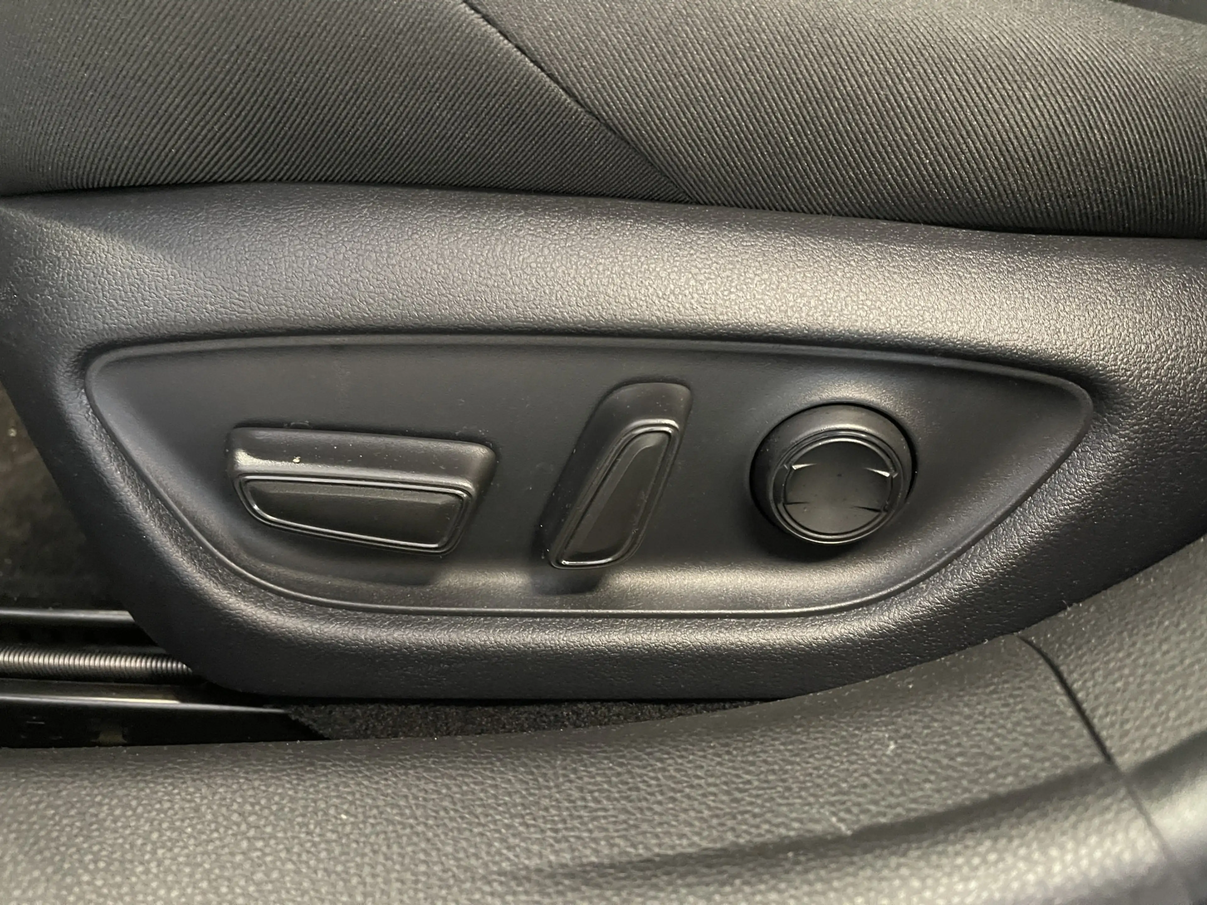 Toyota Mirai Dynamic | Apple Carplay | Android Auto | Keyless G — photo 10