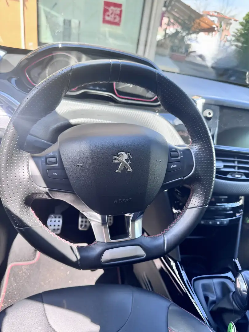 Peugeot 2008 - 2