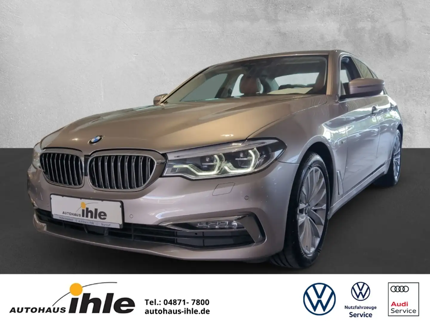 BMW 530 d Luxury Line xDrive ELEKTRISCHE-SITZE+NAVI+R-FAHR Silver - 1