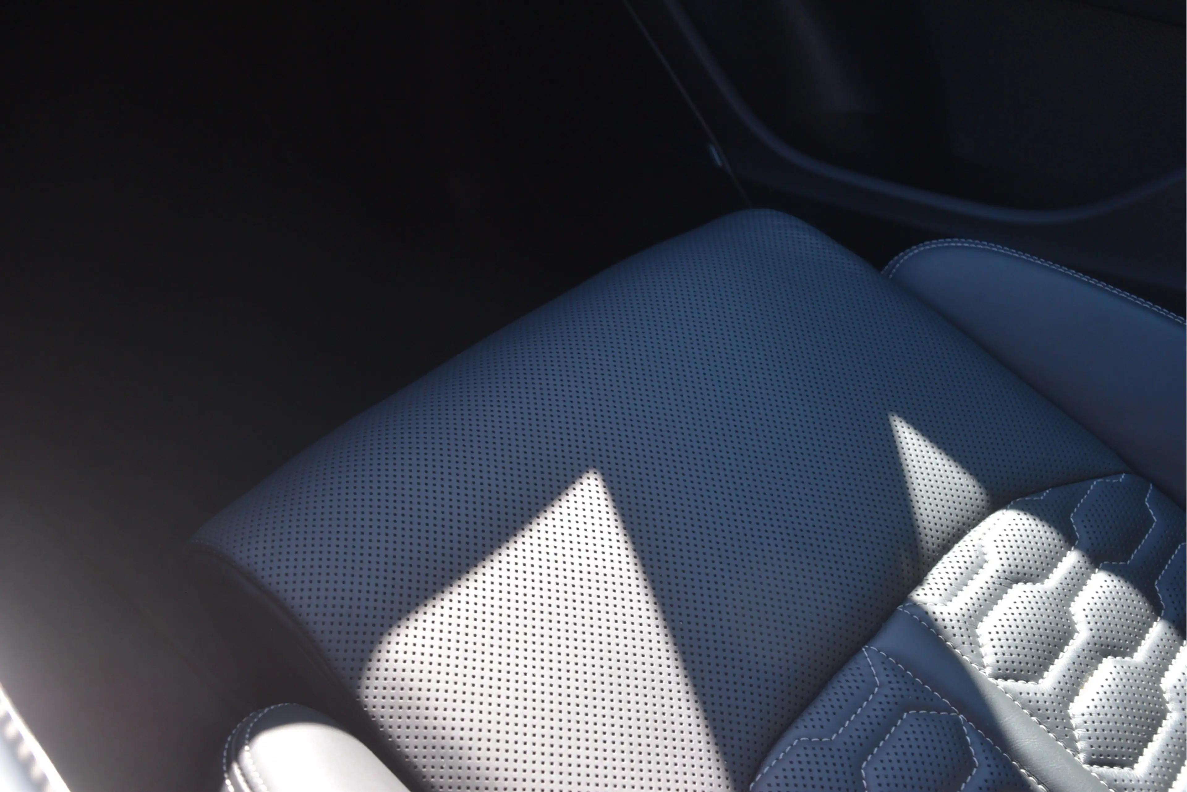 Audi RS Q8 4.0 TFSI RS Q8 quattro B&O | Keramisch | Pano | So — photo 40