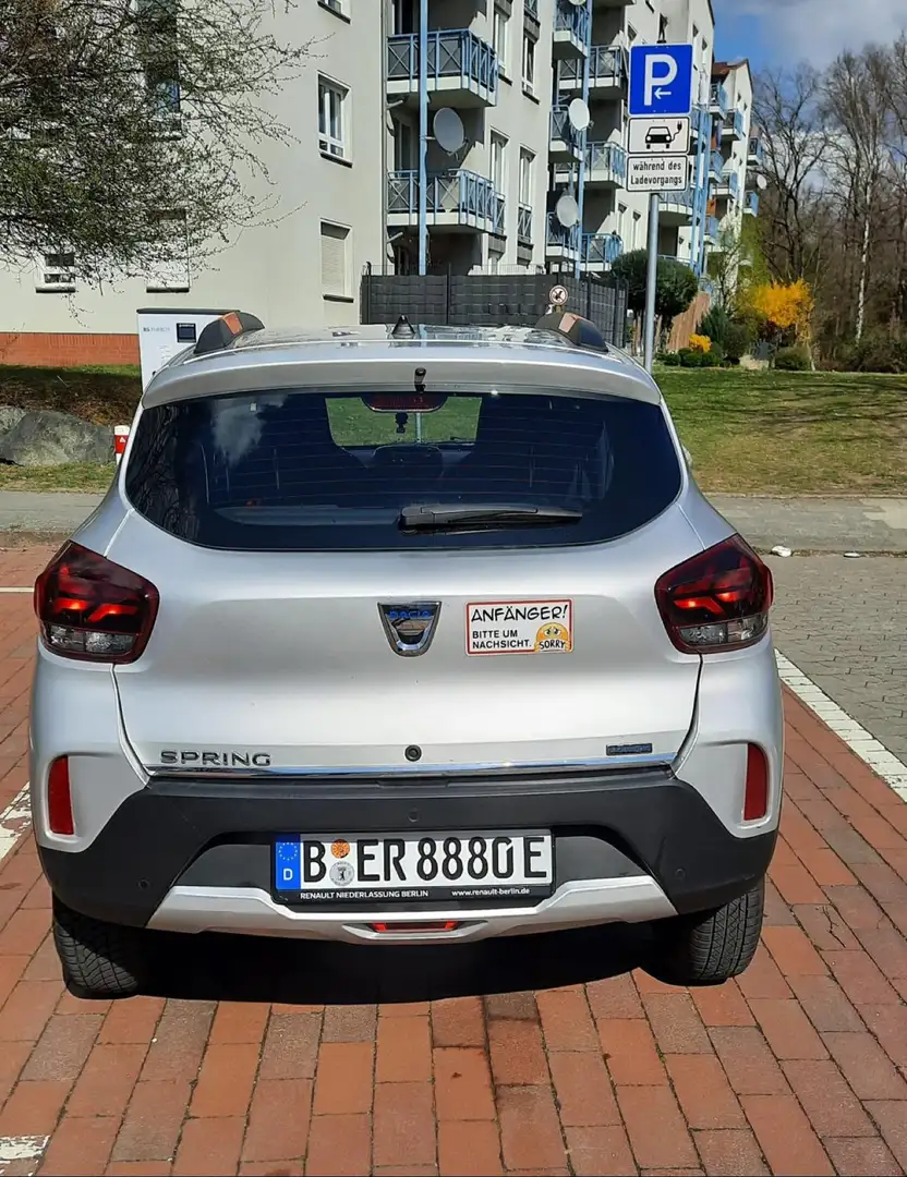 Dacia Spring Comfort Plus - 2