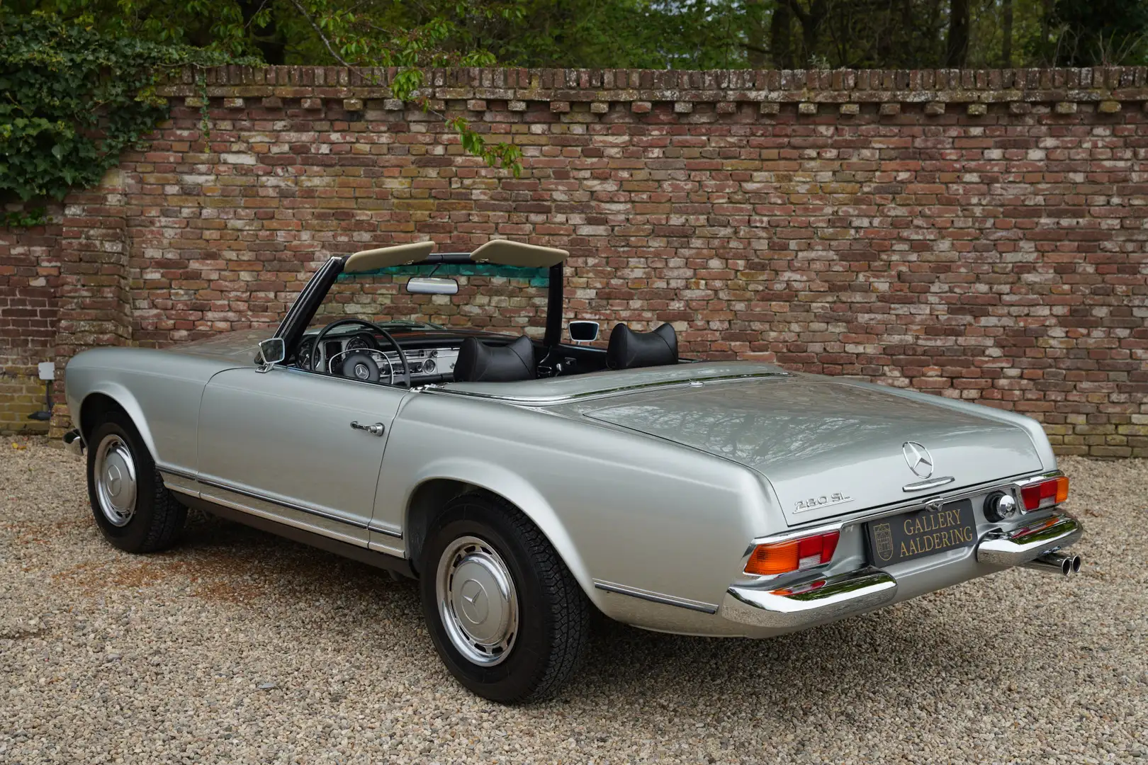 Mercedes-Benz SL 280 Pagode "Extensively restored" Fully restored and r Gri - 2