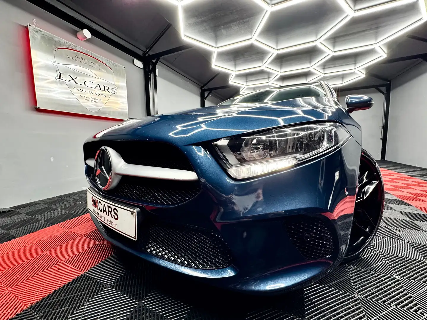 Mercedes-Benz A 180 🔺A 180*LOOK AMG*XENON🔺 Noir - 2